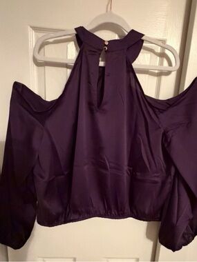 BOLD elements Purple Cold-Shoulder Halter Blouse